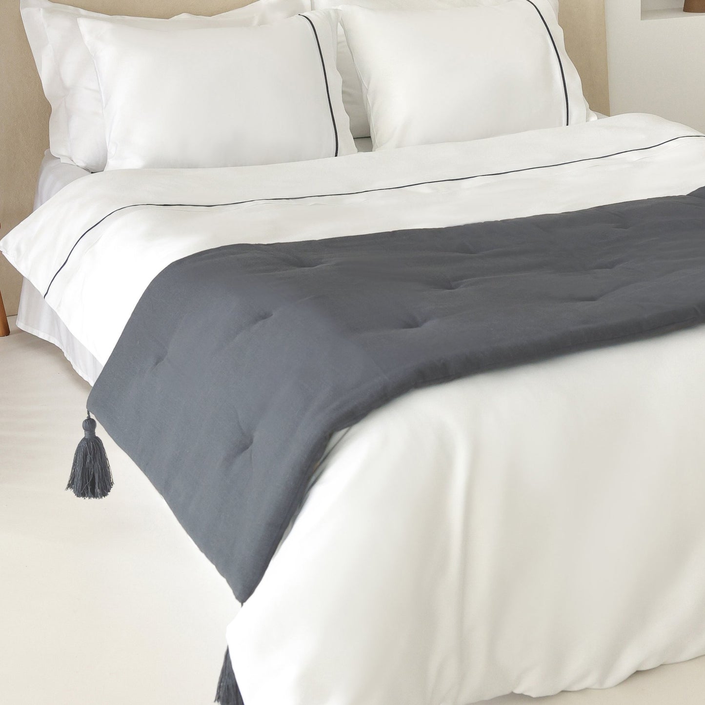 Lusso & Loom Duvet Cover Set + Runner Set of 2 Padded - Dark Grey