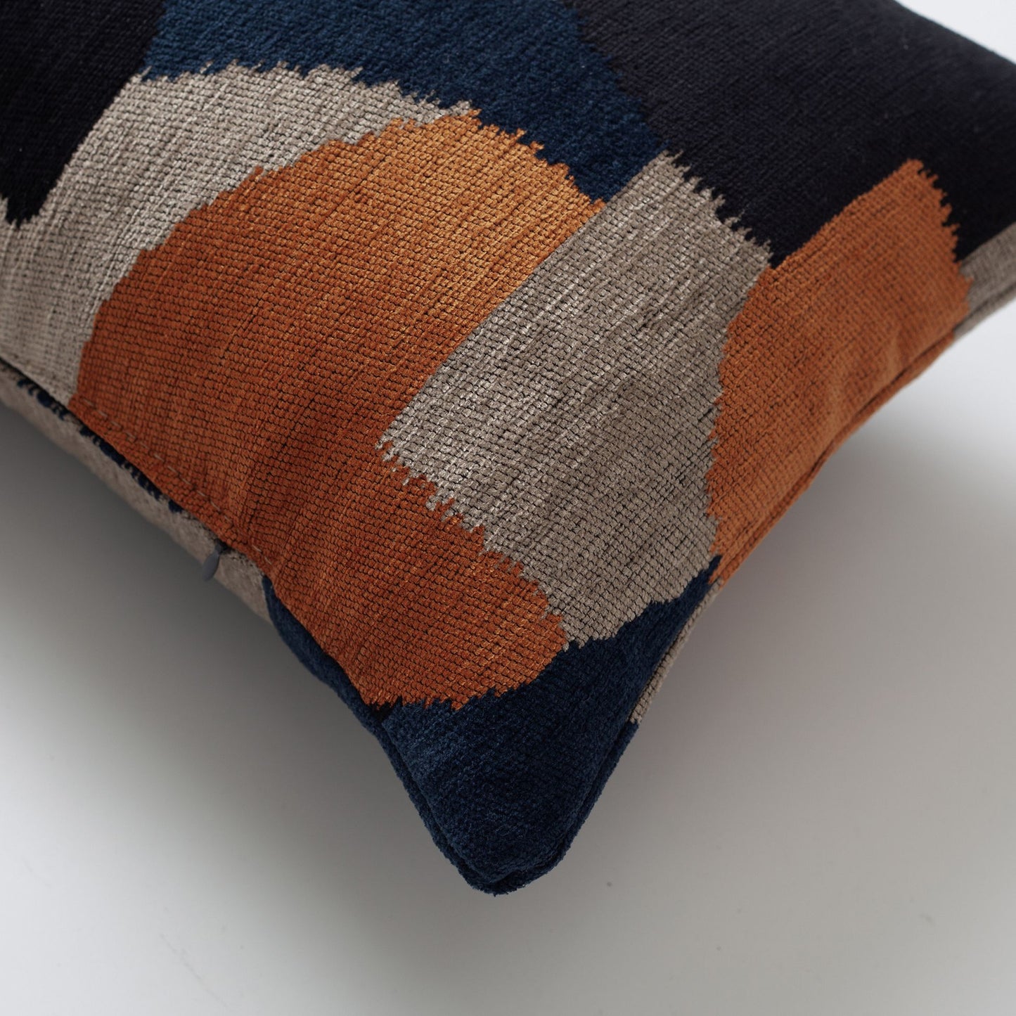 Otto&Loom Linen Tasseled Bed Runner + 3 Pillow Set Otto (Cover Only)