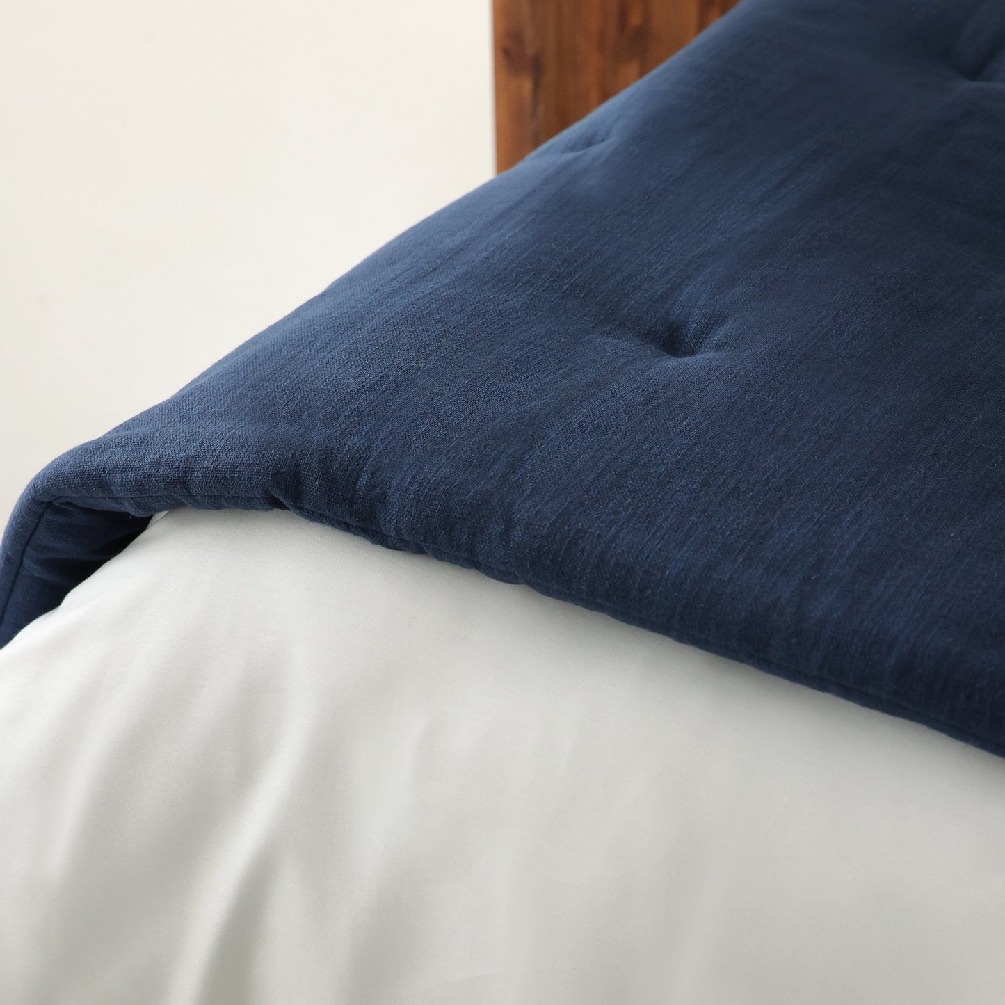 Loom - Linen Tassel Bed Runner + Set of 2 Padded - Navy Blue