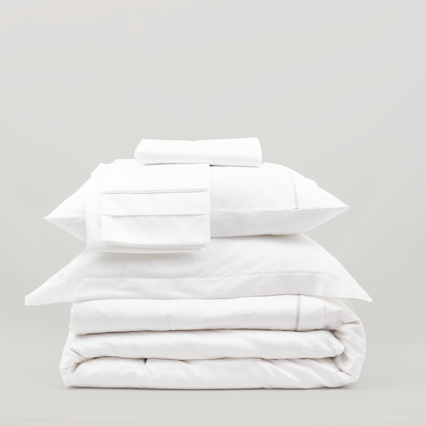 Lusso' 100% Cotton Double Stone Grey Petied White Duvet Cover Set