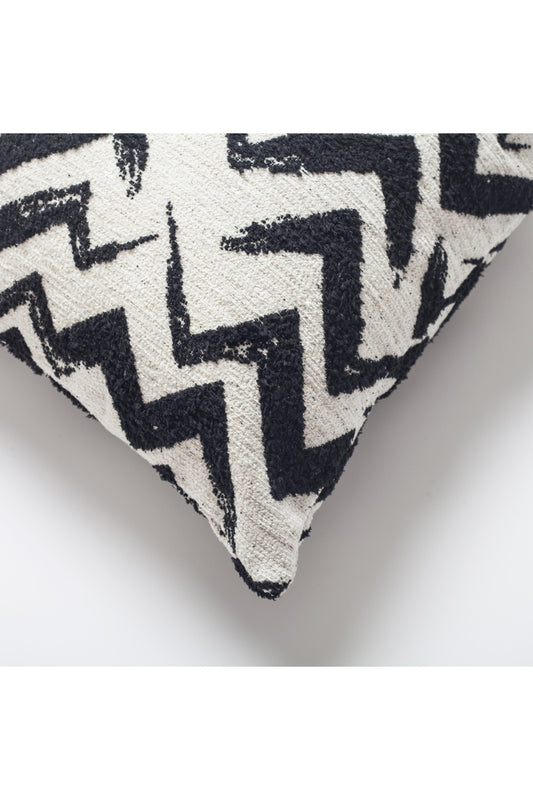 Havana - Zigzag Patterned Linen Pillow 18x18 Inch - Black & White (Cover Only)