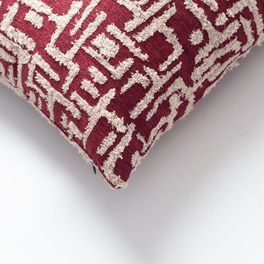 Gilda  - Labyrinth Throw Pillow 45x45 - Burgundy
