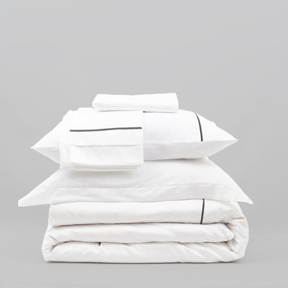 Lusso & Loom  Duvet Cover Set + Runner Set of 2 Padded - Dark Grey